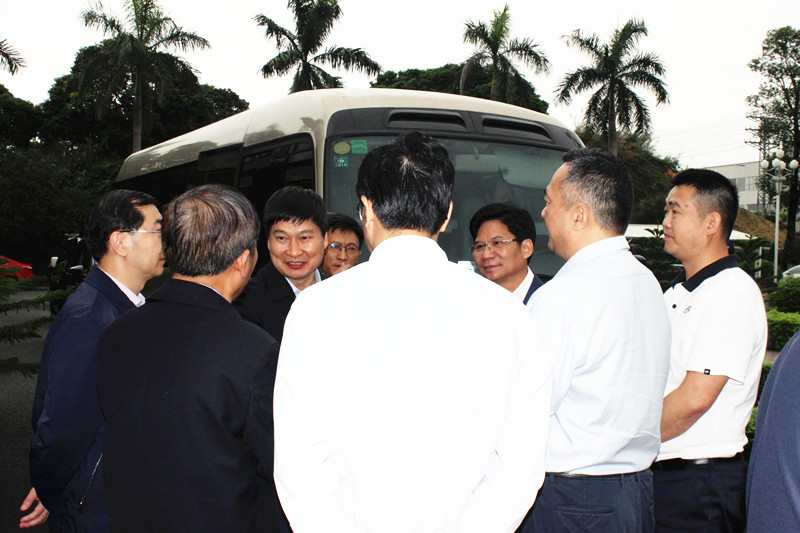 简讯 | 吉林省政协李维斗副主席一行莅临人生就是搏考察调研