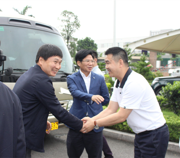 简讯 | 吉林省政协李维斗副主席一行莅临人生就是搏考察调研