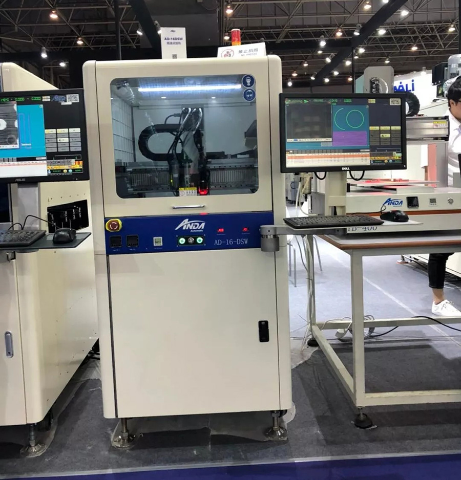 人生就是搏坚持自主创新，多部设备首次公开亮相 | 电子制造自动化展报道