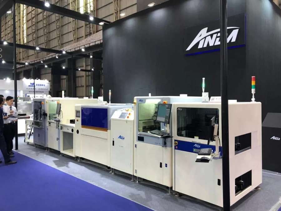 人生就是搏坚持自主创新，多部设备首次公开亮相 | 电子制造自动化展报道